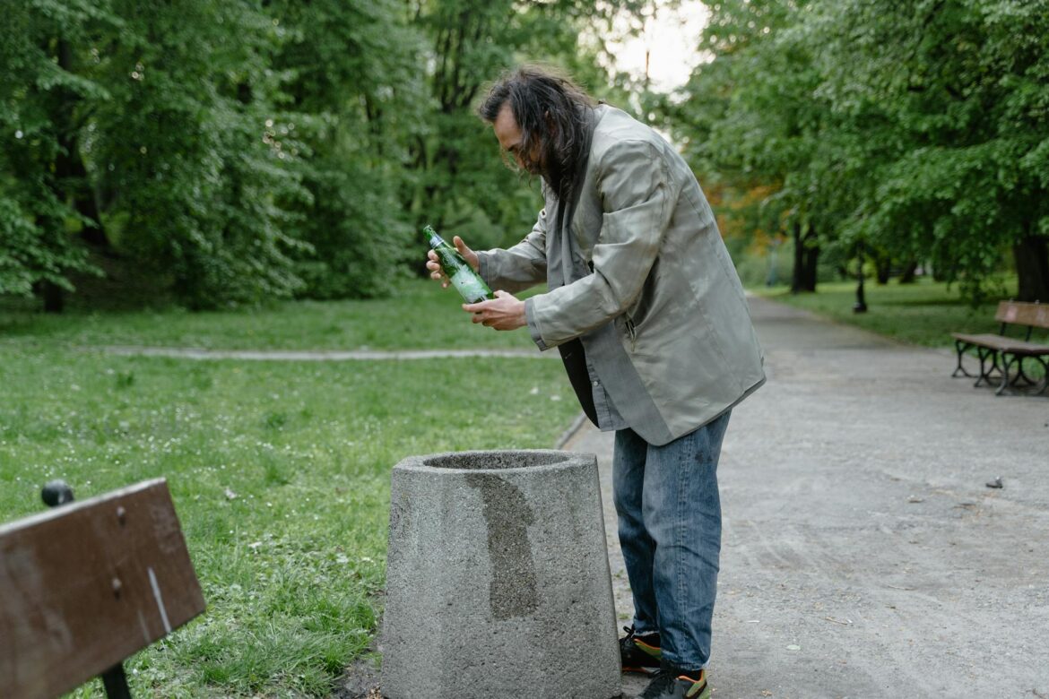 British Social Issues Today: A Comprehensive Look at Modern UK Community Challenges - ilustracja artykulu