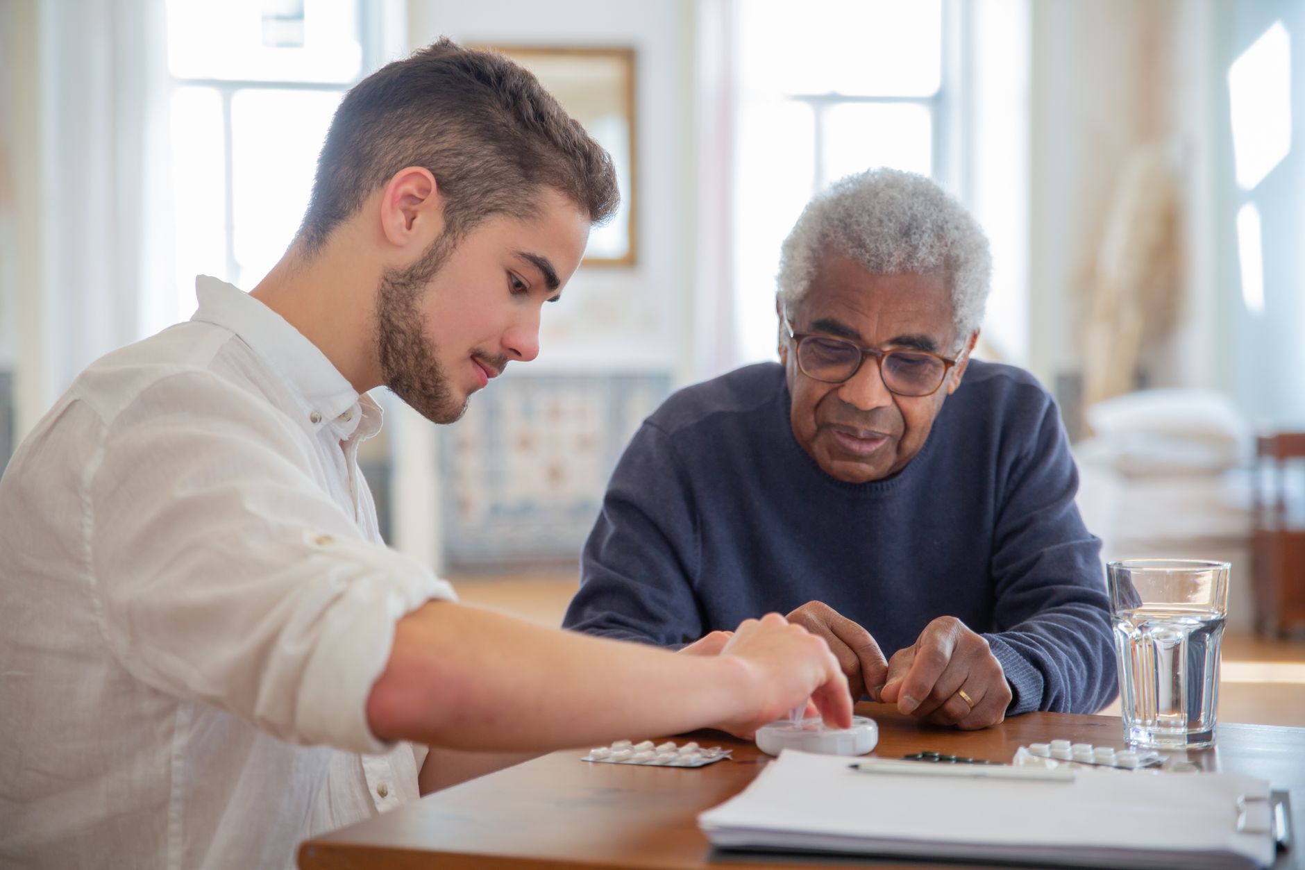 Elderly Care in the UK: A Complete Guide for Families - zdjecie w tresci
